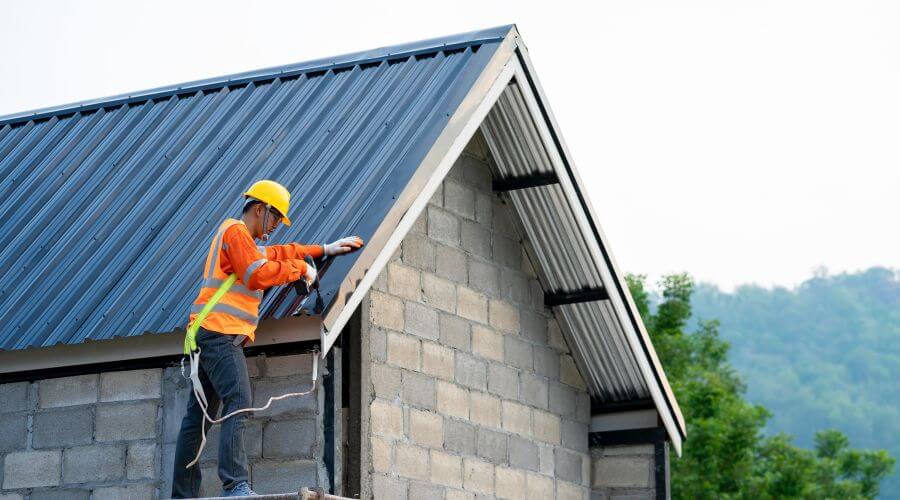 Expert Emergency Roof Repairs services in Goodfellow Afb, TX